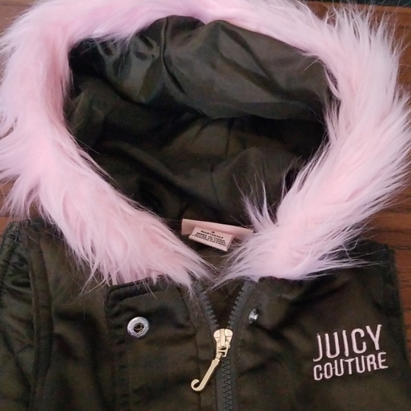 Kid's Juicy Couture Vest - Picture 2 of 7